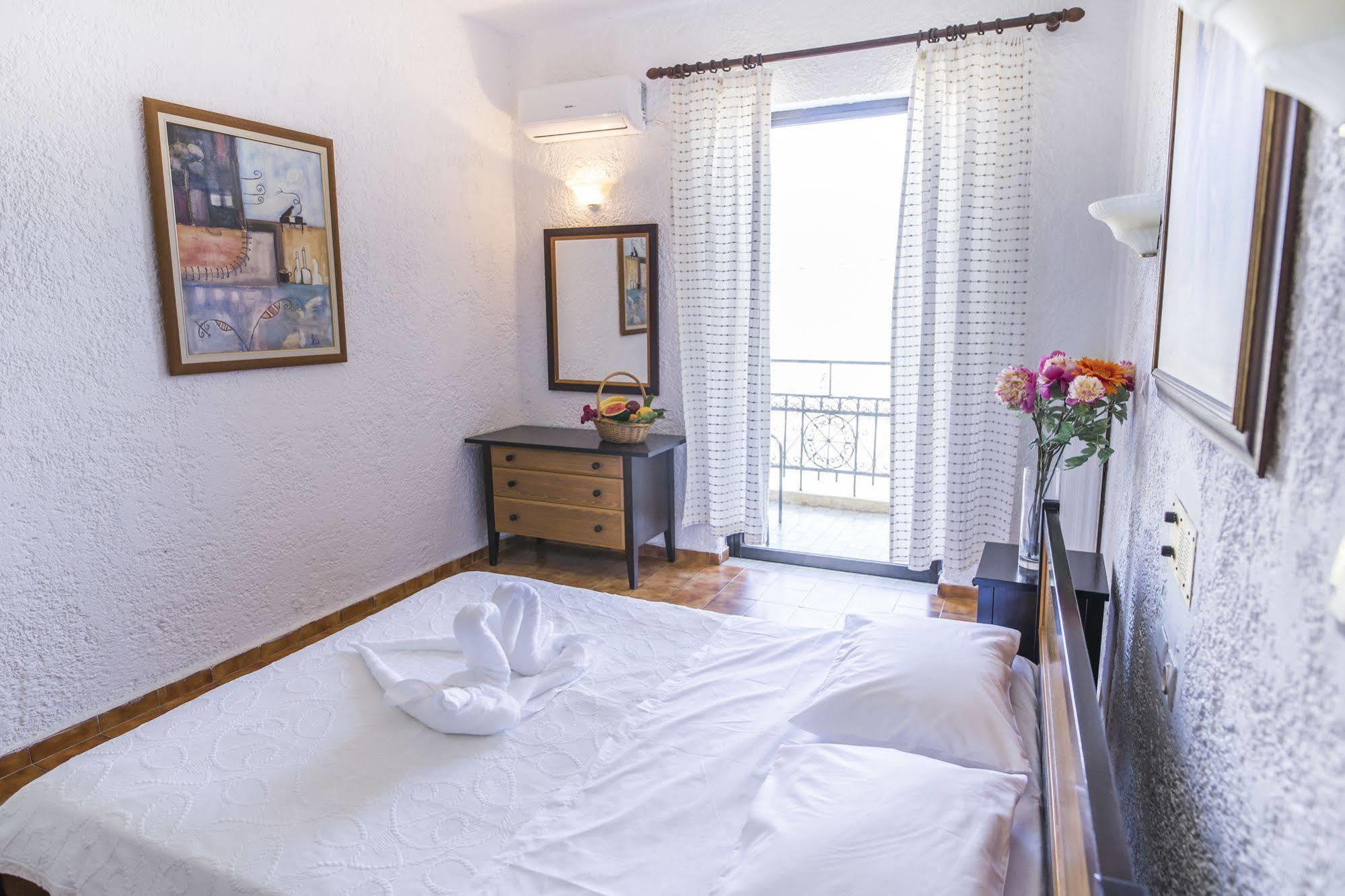 Creta Aquamarine Hotel Platanes  Eksteriør billede